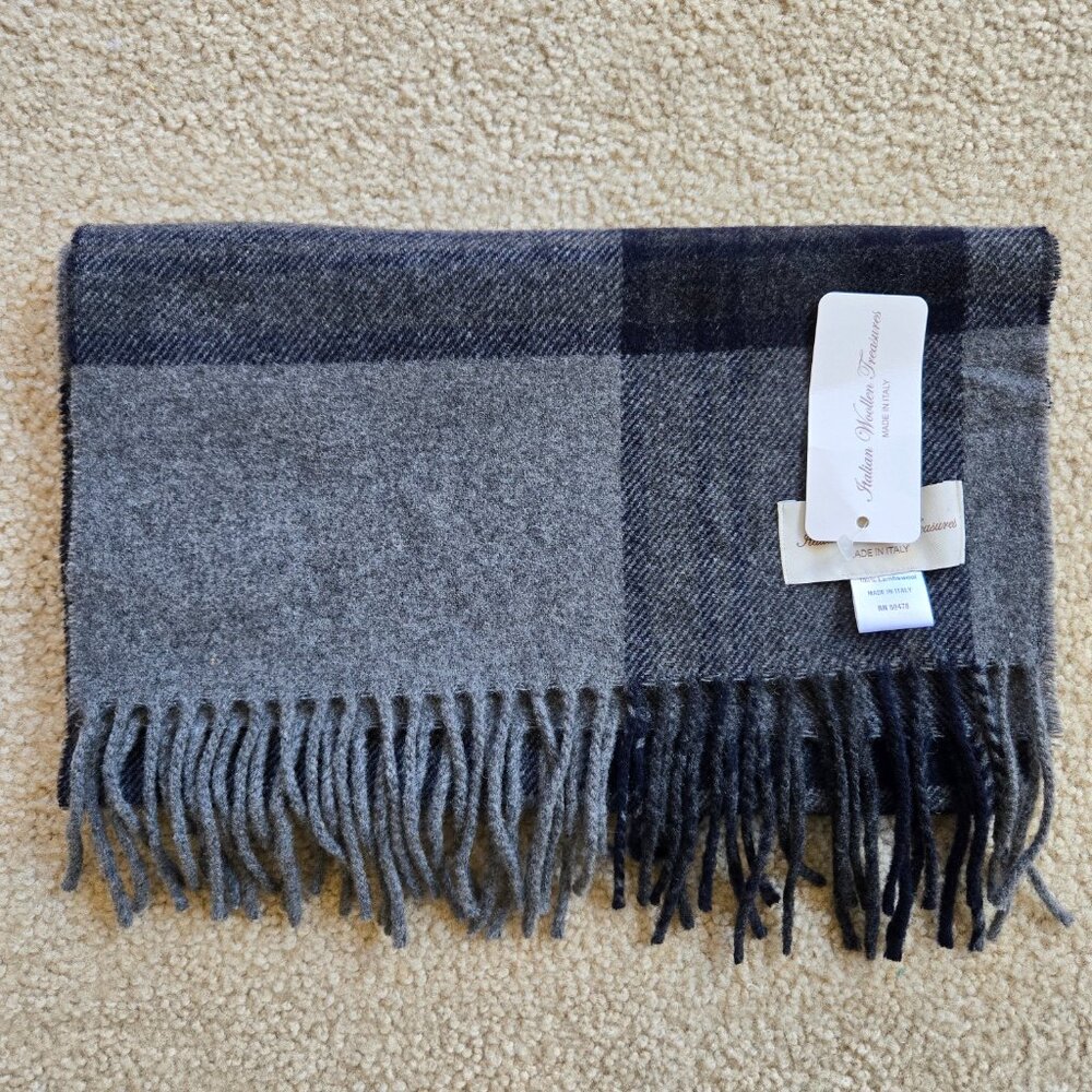 NWT Italian Woolen Treasures Wool Plaid Fringe Scarf - Picture 2 of 7